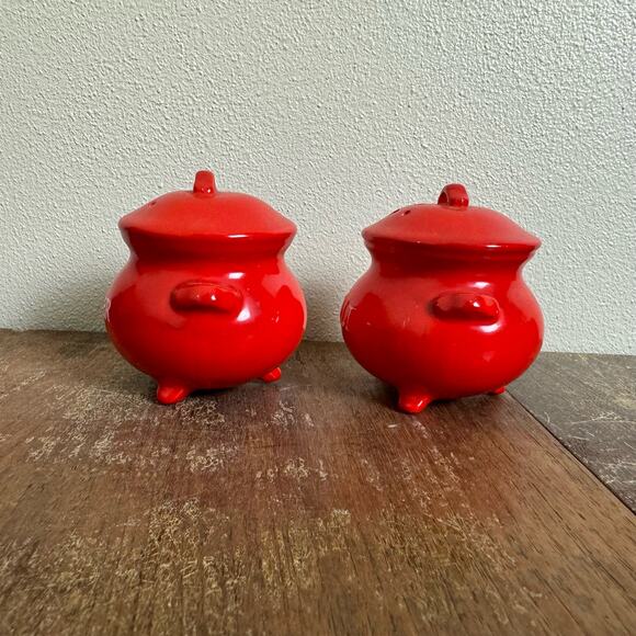 LEGO vintage porcelain red cauldron pot salt‎ and pepper shakers - Picture 5 of 8